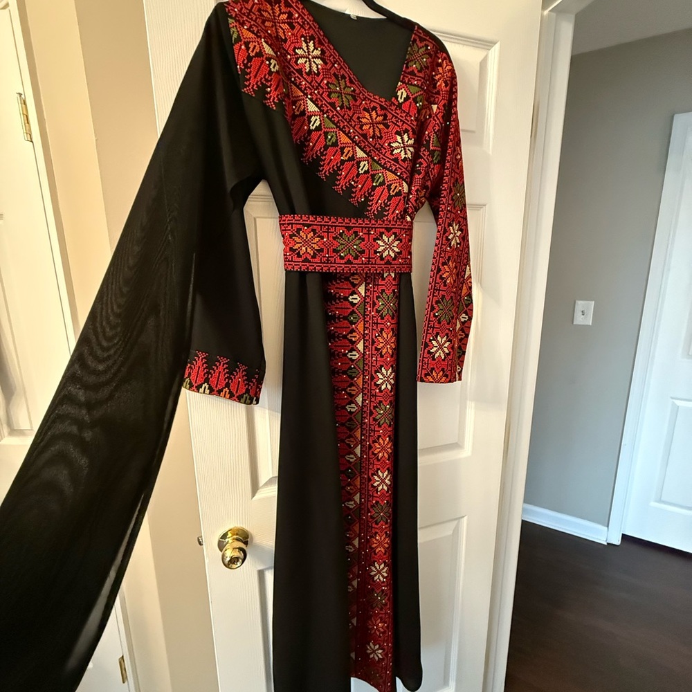Elegant Black and Red throbe Dress